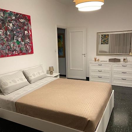 Ines'S Home ジェノヴァ エクステリア 写真
